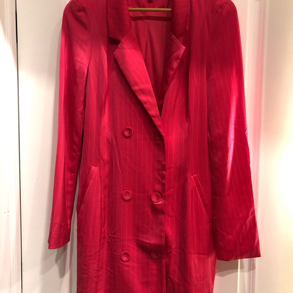 The Sang hot pink long blazer